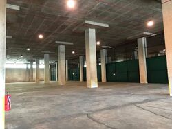 Gul Way (D22), Warehouse #572108601